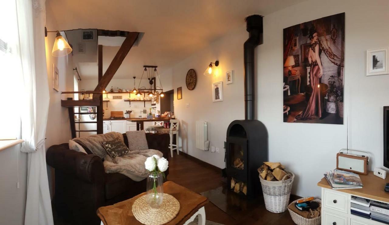 Sunrise Cottage Mégrit 외부 사진