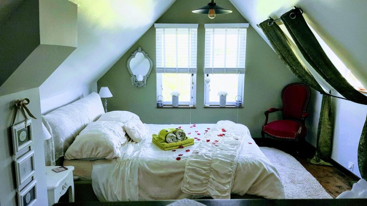 Sunrise Cottage Mégrit 외부 사진